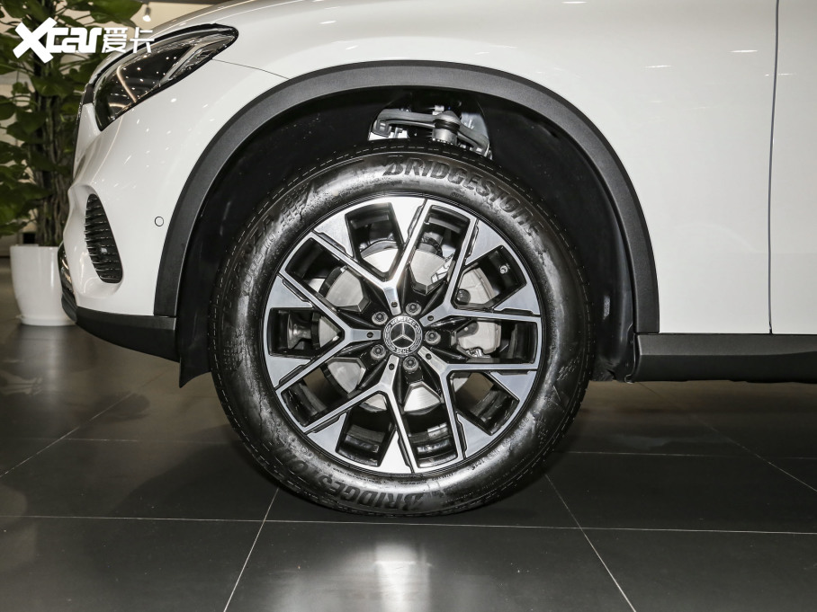 2023YGLC GLC 260 L 4MATIC Ӹ 5