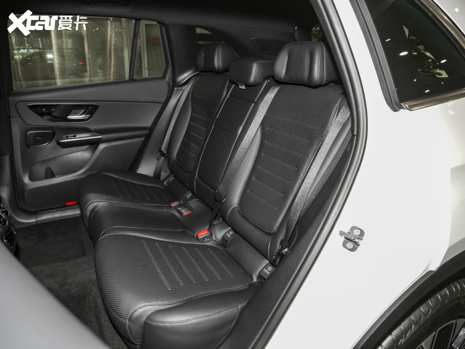 2023YGLC GLC 260 L 4MATIC Ӹ 5