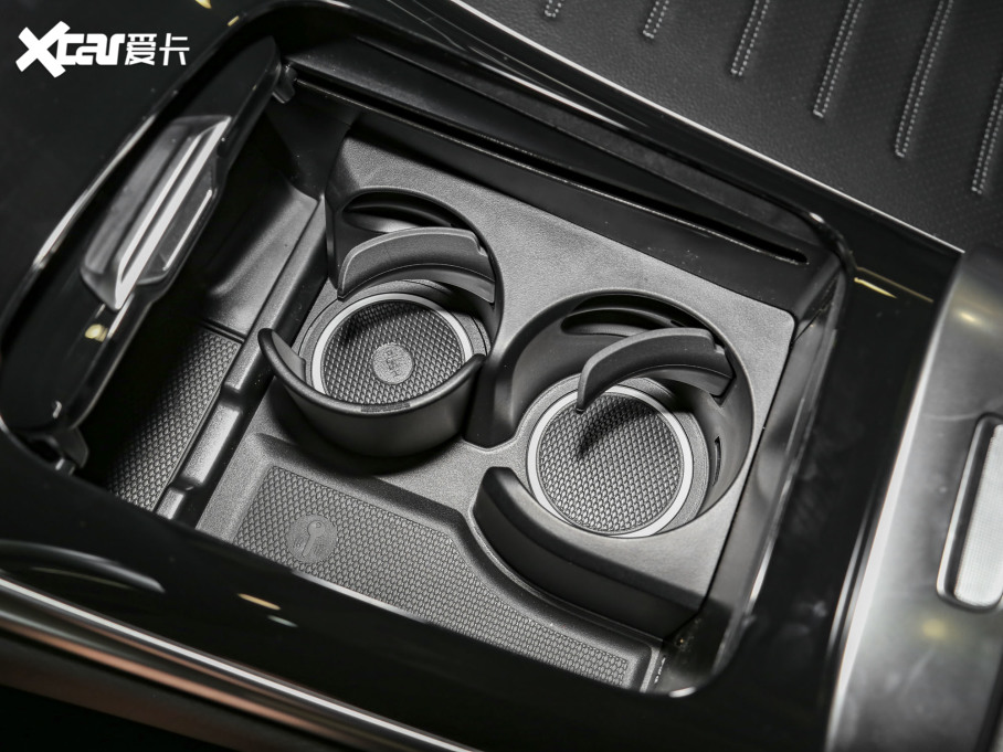 2023YGLC GLC 260 L 4MATIC Ӹ 5