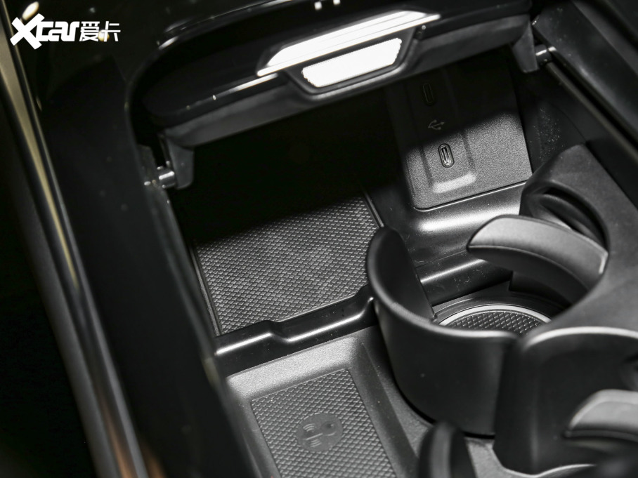 2023YGLC GLC 260 L 4MATIC Ӹ 5