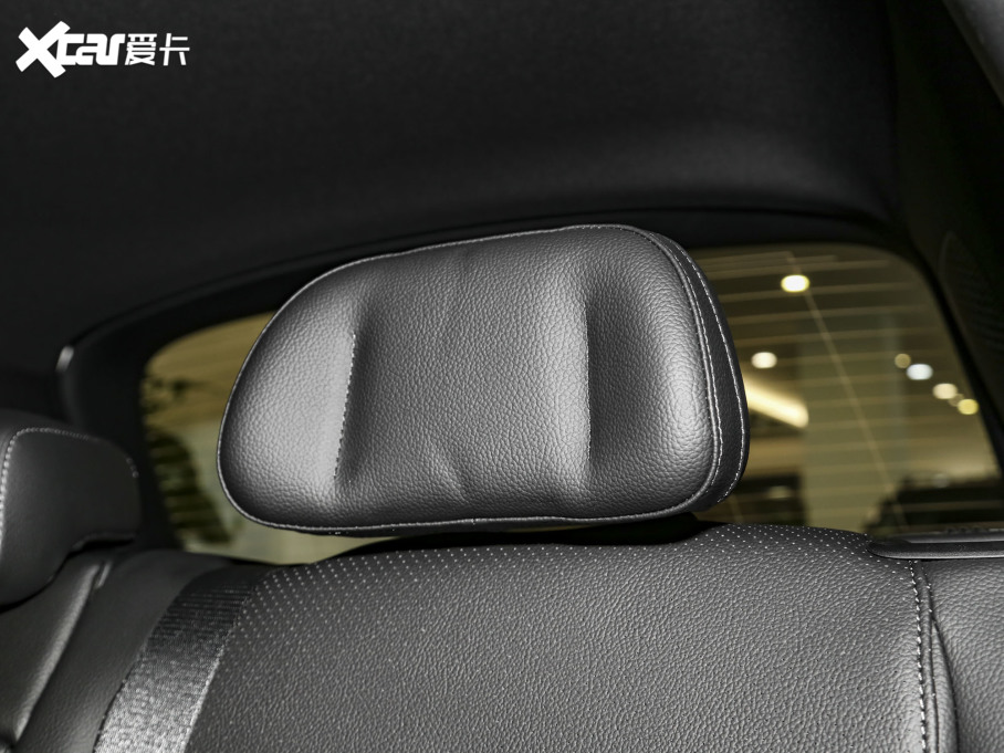 2023YGLC GLC 260 L 4MATIC Ӹ 5