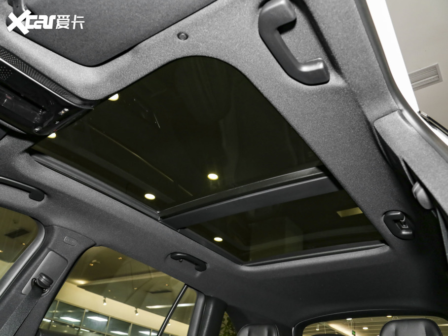 2023YGLC GLC 260 L 4MATIC Ӹ 5