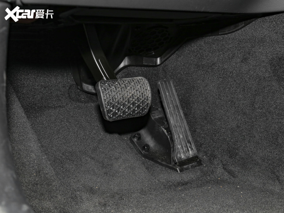 2023YGLC GLC 260 L 4MATIC Ӹ 5