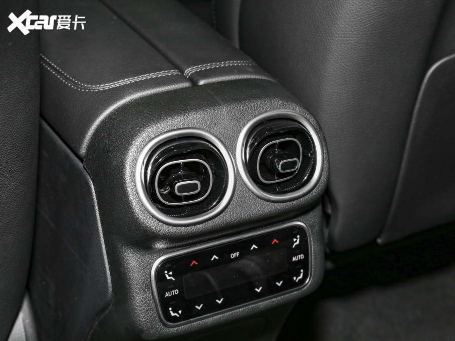 2023YGLC GLC 260 L 4MATIC Ӹ 5