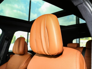 2023GLC 300 L 4MATIC Ӹ 7 g