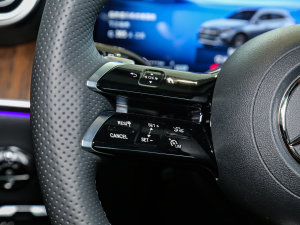 2023GLC 300 L 4MATIC (dng) 7 п؅^(q)