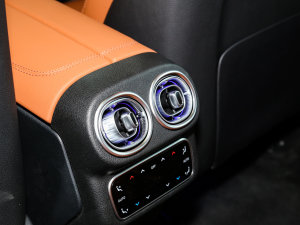 2023GLC 300 L 4MATIC (dng) 7 п؅^(q)