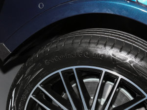 2023GLC 300 L 4MATIC A 7 ^