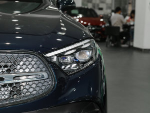 2023GLC 300 L 4MATIC A 7 ^