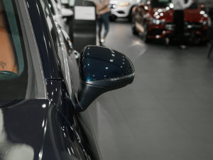 2023GLC 300 L 4MATIC A 7 ^