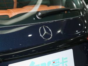 2023GLC 300 L 4MATIC A 7 ^
