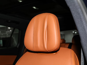 2023GLC 300 L 4MATIC A 7 g