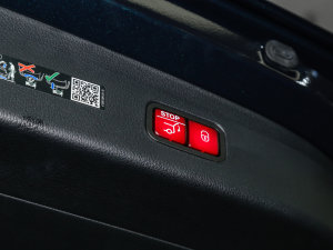 2023GLC 300 L 4MATIC A 7 g