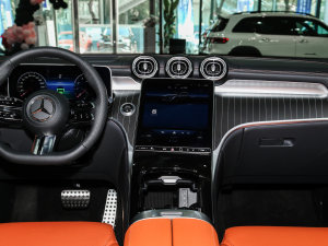 2023GLC 300 L 4MATIC A 7 п_