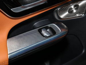 2023GLC 300 L 4MATIC A 7 ܇ƅ^