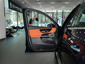 2023GLC 300 L 4MATIC A 7 {λ܇T