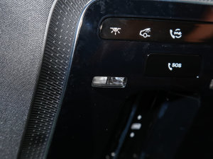 2023GLC 300 L 4MATIC A 7 п؅^