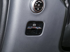 2023GLC 260 L 4MATIC A 7 v܇Ƅ