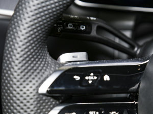 2023GLC 260 L 4MATIC A 7 п؅^(q)