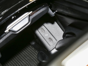 2023GLC 260 L 4MATIC A 7 п؅^(q)