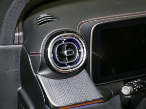 2023GLC 260 L 4MATIC A 7 п؅^(q)