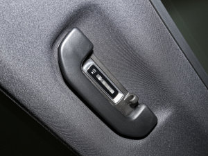 2023GLC 260 L 4MATIC A 7 п؅^(q)