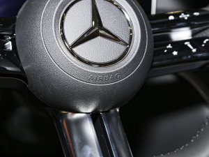 2023GLC 260 L 4MATIC A 7 п؅^