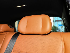 2023GLC 260 L 4MATIC Ӹ 7 g