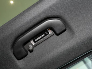 2023GLC 260 L 4MATIC Ӹ 7 п؅^