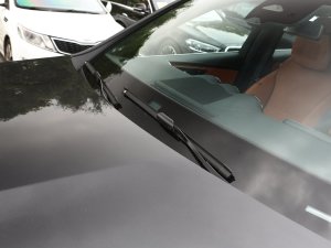 2023款GLC 260 L 4MATIC 豪华型 5座 雨刷