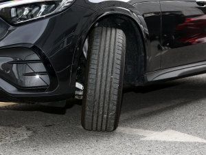 2023GLC 260 L 4MATIC A 5 ^