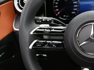 2023GLC 260 L 4MATIC A 5 п؅^