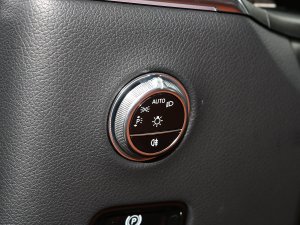 2023GLC 260 L 4MATIC A 5 п؅^