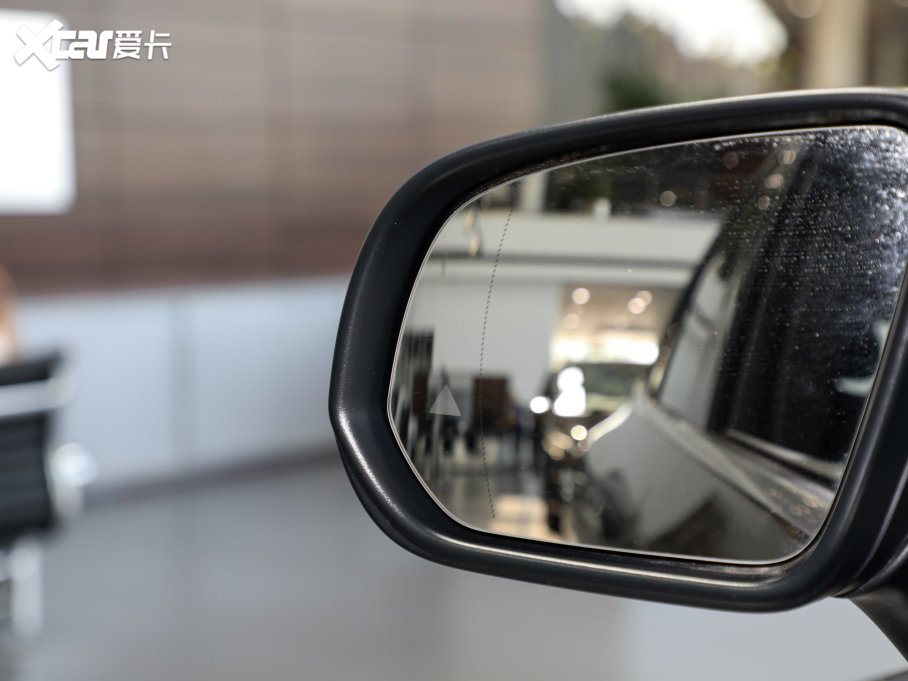 2023YEQE SUV 350 4MATIC A