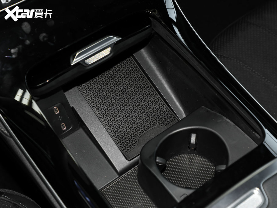 2023YEQE SUV 350 4MATIC A