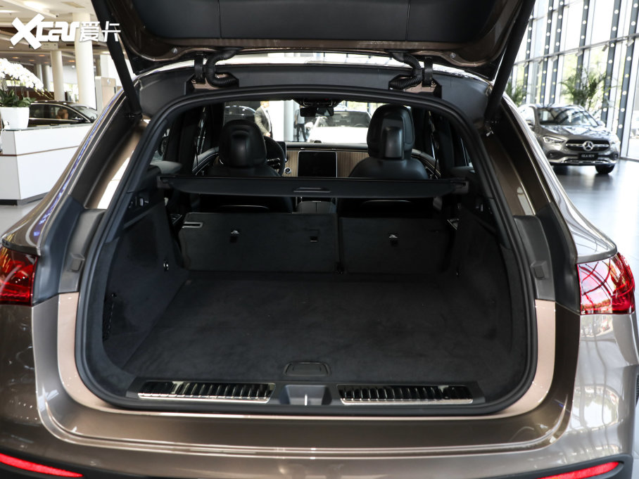 2023YEQE SUV 350 4MATIC A