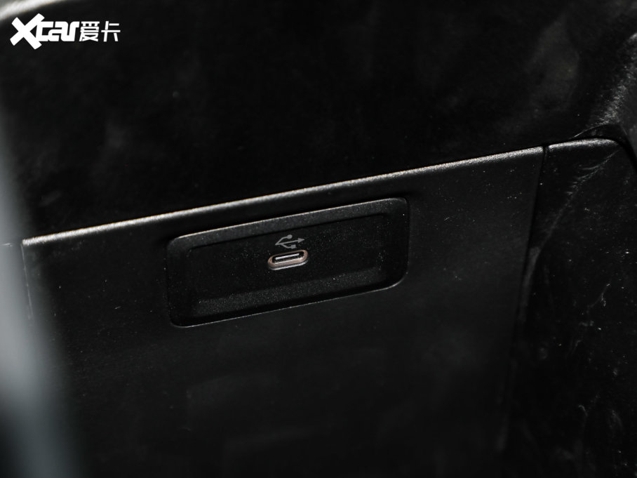 2023YEQE SUV 350 4MATIC A