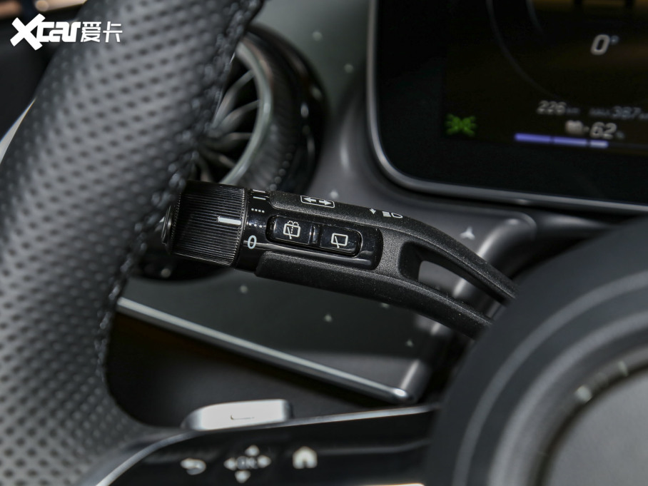 2023YEQE SUV 500 4MATIC ؄e