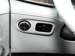 2023350 4MATIC h п؅^