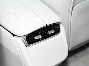 2023350 4MATIC h п؅^