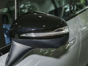 2023500 4MATIC ؄e ^