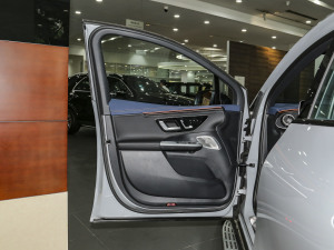 2023500 4MATIC ؄e {λ܇T