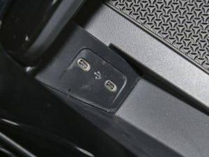 2023500 4MATIC ؄e п؅^