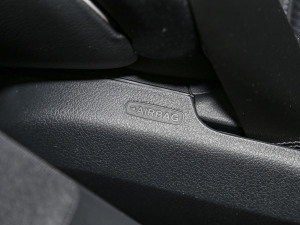 2023500 4MATIC ؄e п؅^