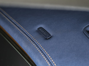 2023500 4MATIC ؄e п؅^