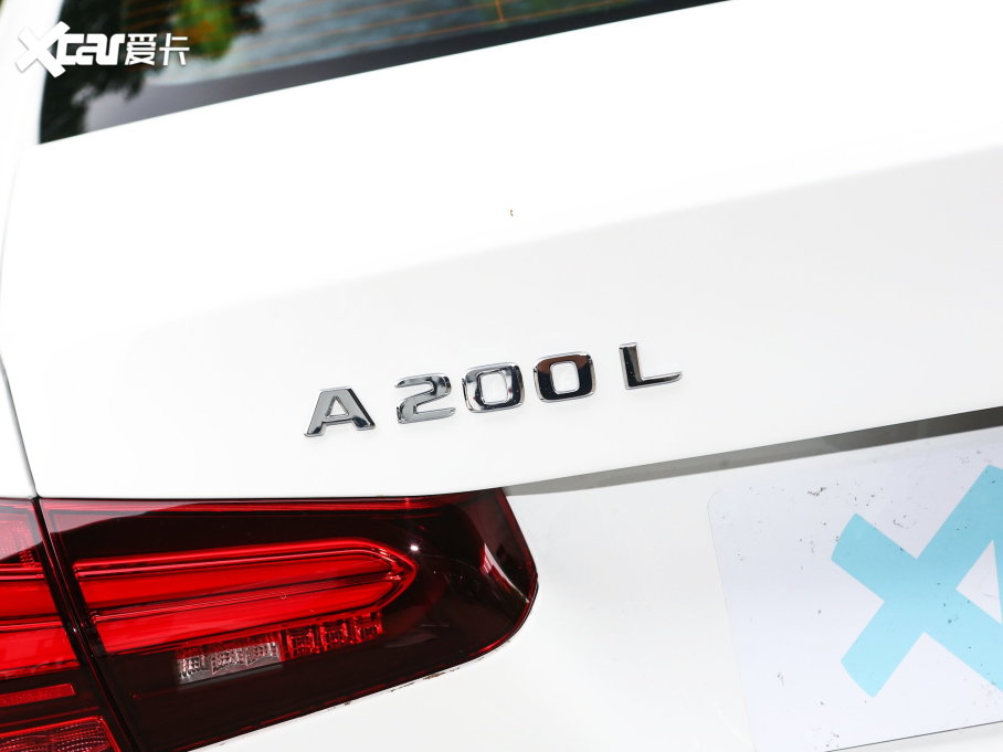 2023YA A 200 L Ӹ