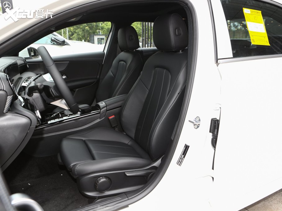 2023YA A 200 L Ӹ