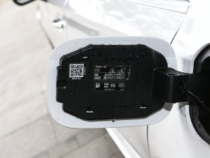 2023A 200 L Ӹ (ji)^