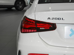 2023A(y) 200 L r (ji)^