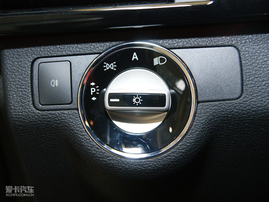 2010YE E 300L rа